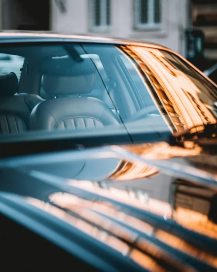 a picture of a car's shiny windscreen